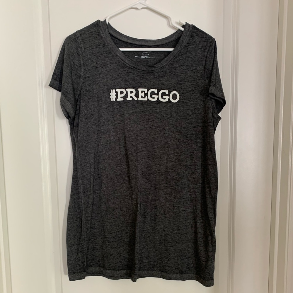 #Preggo T-shirt